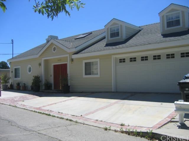 5025 Escobedo Dr, Woodland Hills, CA 91364 - photo 1