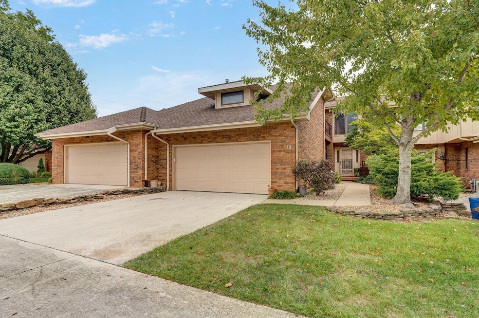 3141 E Raynell St unit F, Springfield, MO 65804 - photo 1