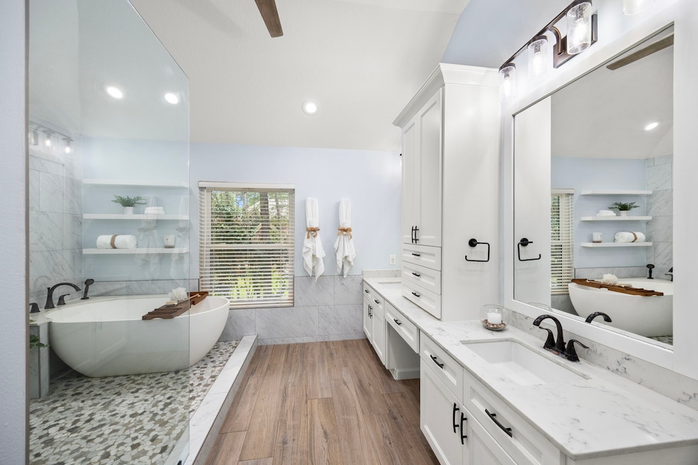 Under Contract $525,000