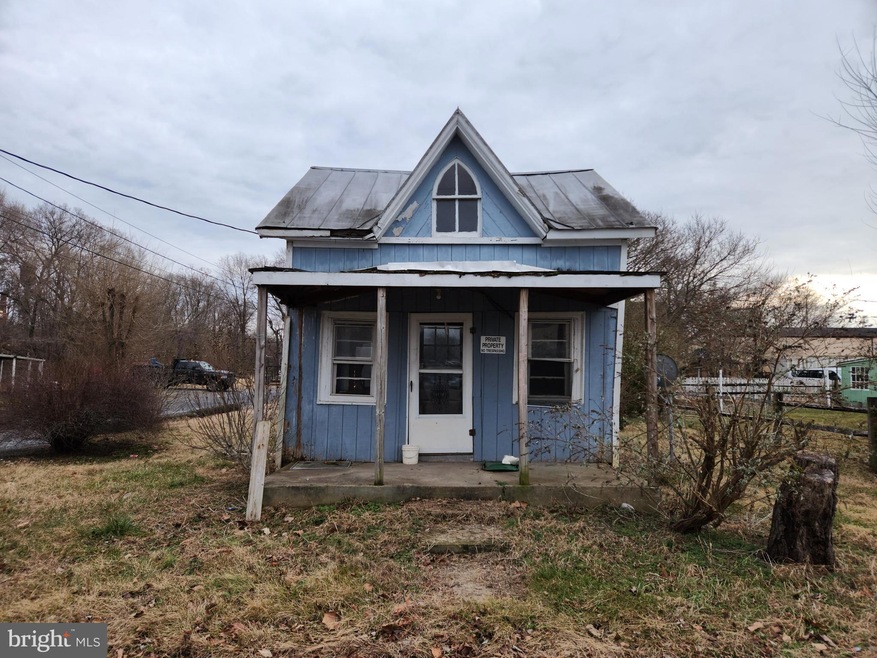 219 E 7th St, Front Royal, VA 22630 - photo 1