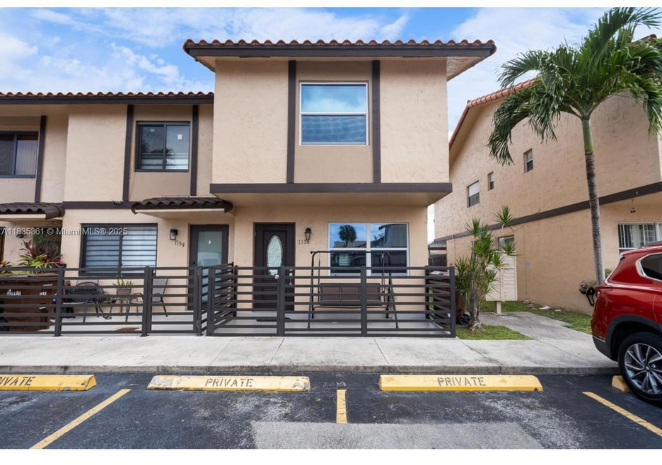 1158 W 41st St unit 87, Hialeah, FL 33012 - photo 1