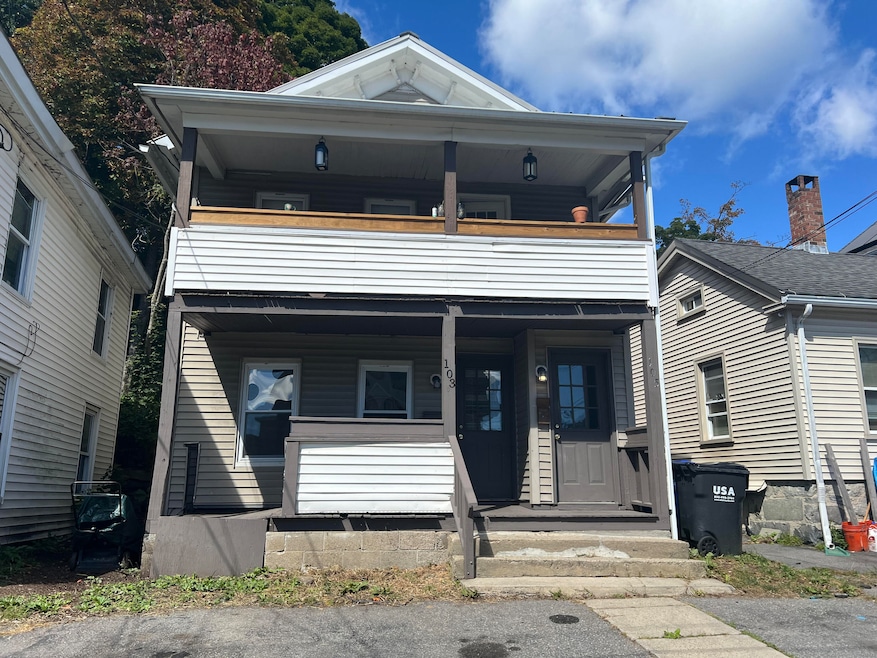 103 Elm St unit 105, Winsted, CT 06098 - photo 1