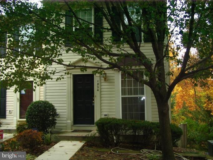 1824 Tiger Lily Cir unit 28, Woodbridge, VA 22192 - photo 1