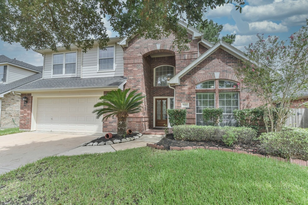 Welcome to 15450 Bay Tree Landing!