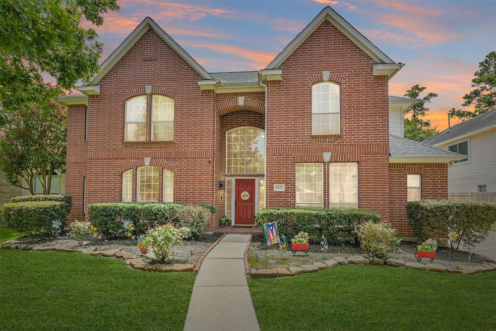 Welcome home to this all brick, lovingly maintaine