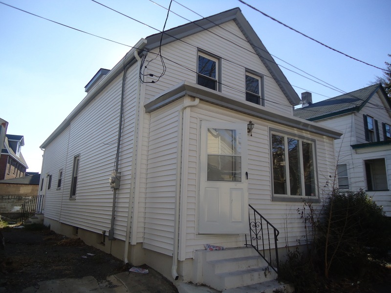 17 De Groot Place, Passaic, NJ 07055 - photo 1