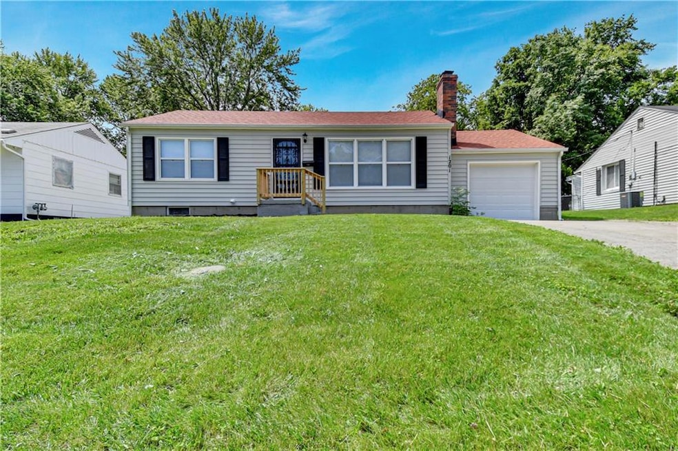 1201 W 25th St S, Independence, MO 64052 - photo 1