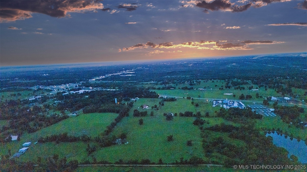01 Cornerstone Ln, Idabel, OK 74745 - photo 1