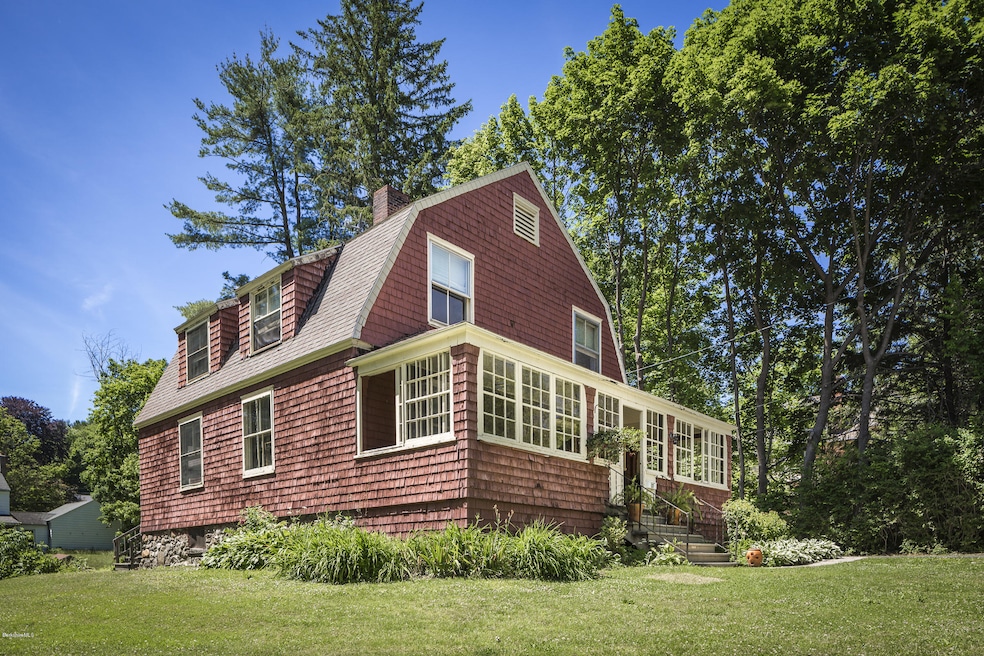 27 Hollenbeck Ave, Great Barrington, MA 01230 - photo 1