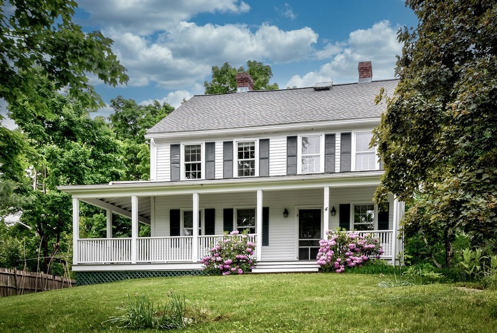 4 Highland St, Southborough, MA 01772 - photo 1