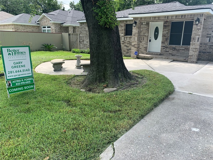 937 Marcolin St, Houston, TX 77088 - photo 1