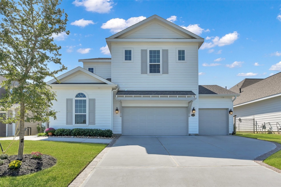 Welcome home to modern luxury in the highly sought-after neighborhood of Stillwater