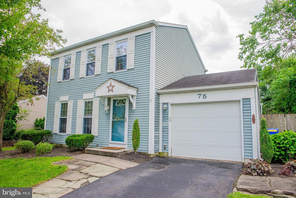 75 Honeysuckle Dr, Mechanicsburg, PA 17050 - photo 1