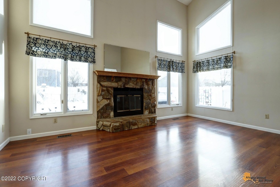 Beautiful Open Concept!