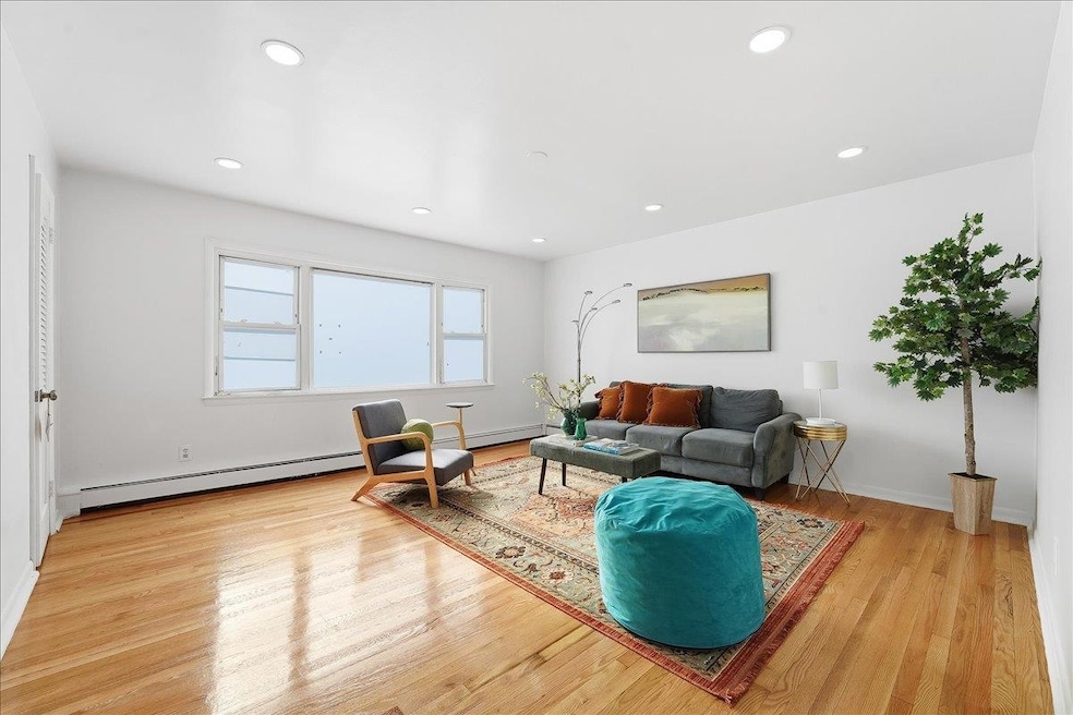 For Sale $999,000 • Co-Listing Agent