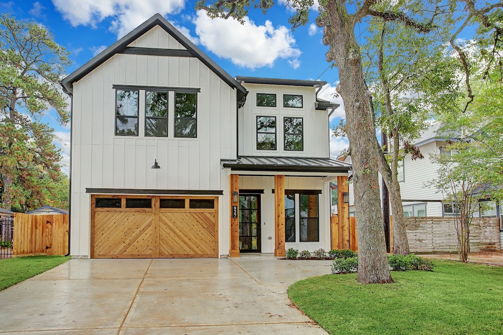 927 W 43rd St, Houston, TX 77018 - photo 1