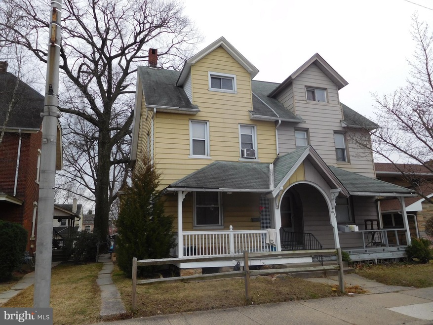 146 E Main St, Lansdale, PA 19446 - photo 1