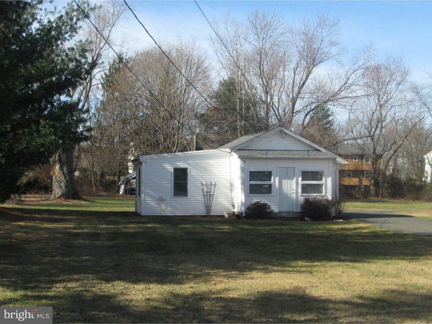 545 Georges Rd unit 547, Dayton, NJ 08810 - photo 1