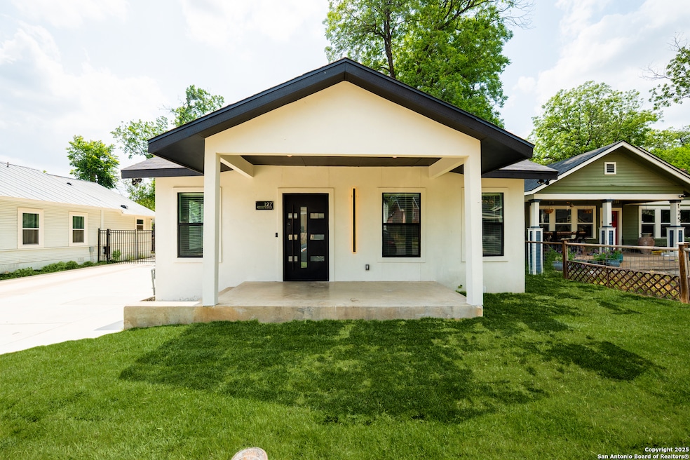 For Rent $2,600/month