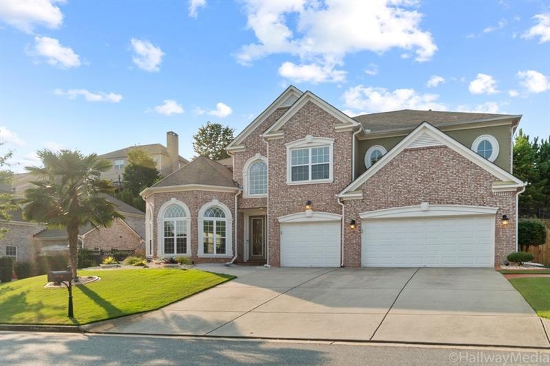 WELCOME HOME!