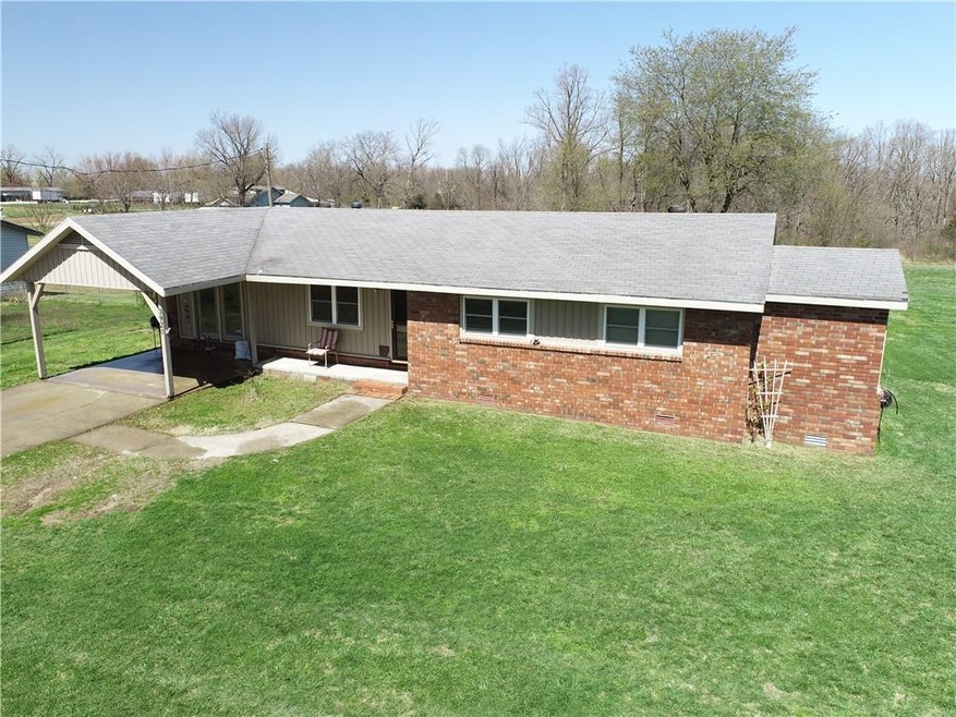 3920 E Highway 264, Lowell, AR 72745 - photo 1