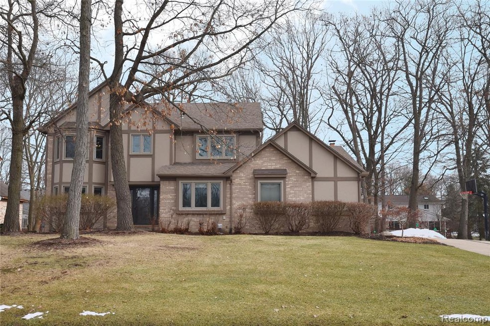 5125 Woodrun Ct_01.JPG