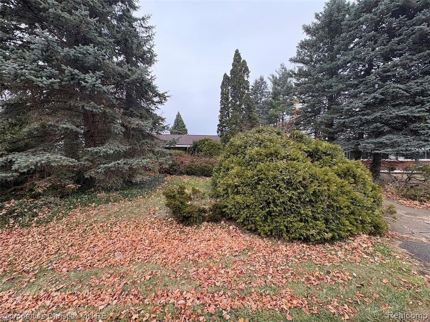 For Sale $235,000 • Co-Listing Agent