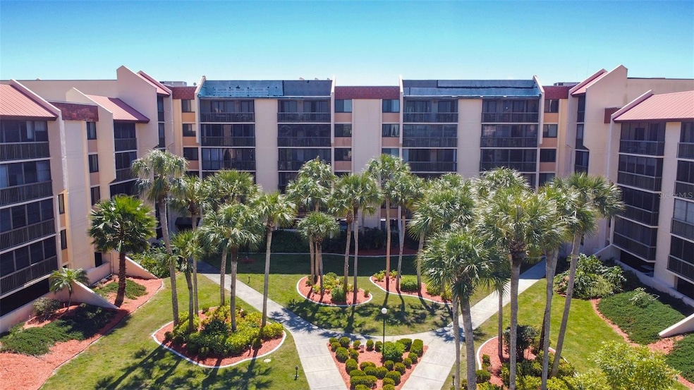 Wanamaker House unit 523, Port Charlotte, FL 33952 - photo 1