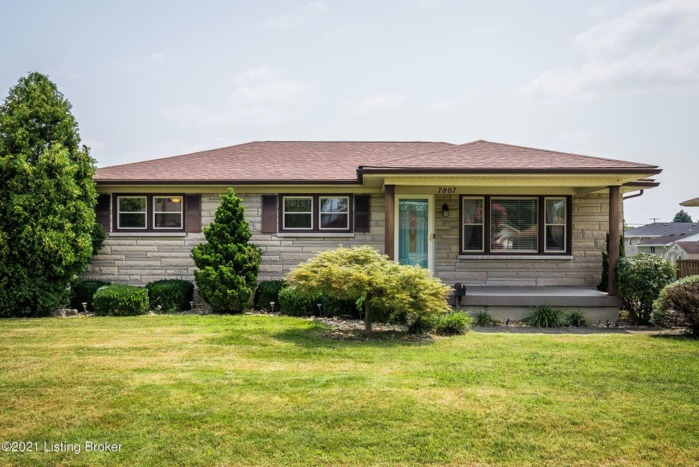 7807 Trillium Drive-01