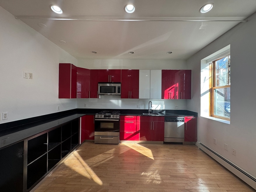 212 Chelsea St unit 1, Boston, MA 02128 - photo 1