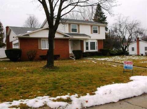 3227 Jacque St, Flint, MI 48532 - photo 1