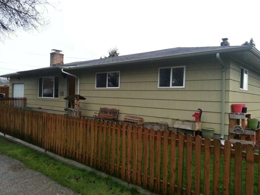 2151 Cypress St, Longview, WA 98632 - photo 1