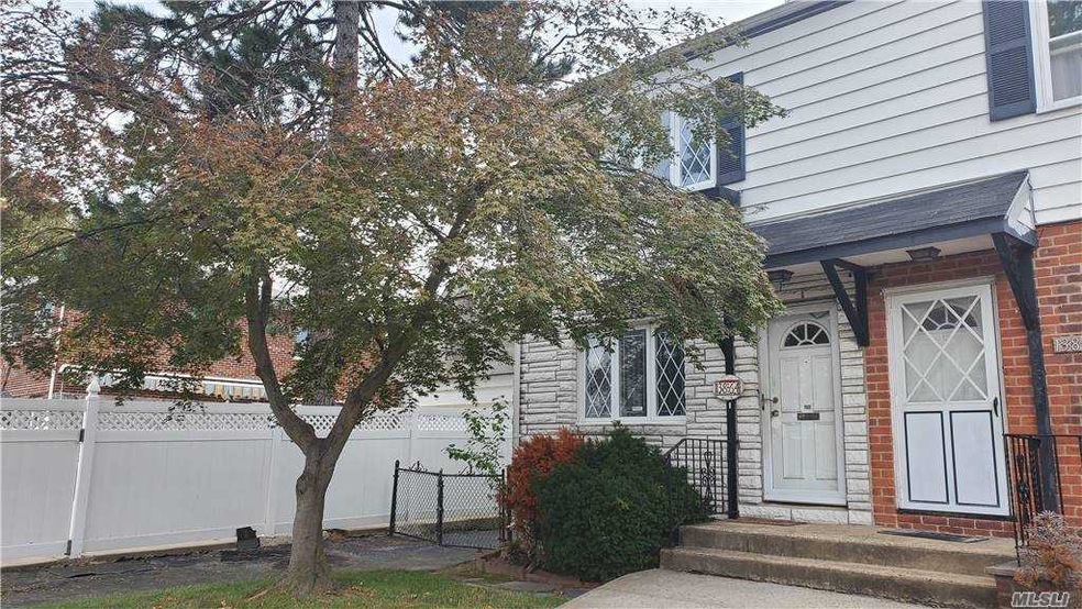 138-64 64th Ave, Flushing, NY 11367 - photo 1