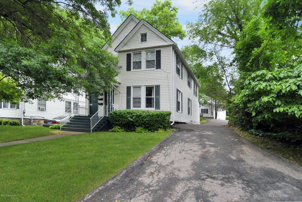 123 Havemeyer Place, Greenwich, CT 06830 - photo 1