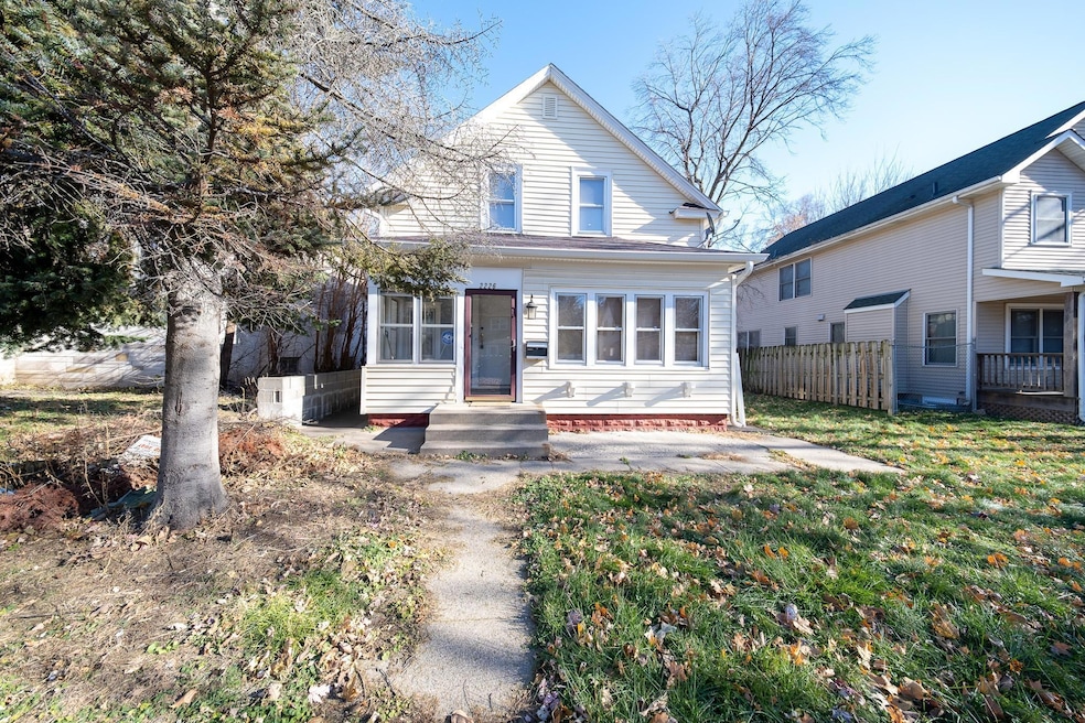 2226 Bryant Ave N, Minneapolis, MN 55411 - photo 1