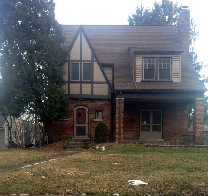 2469 Elm Front