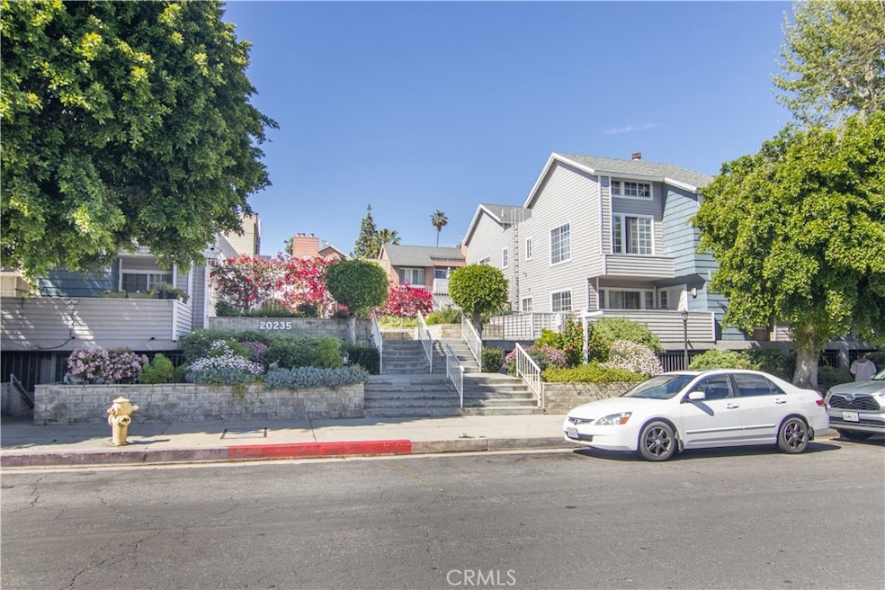 20235 Keswick St unit 102, Winnetka, CA 91306 - photo 1