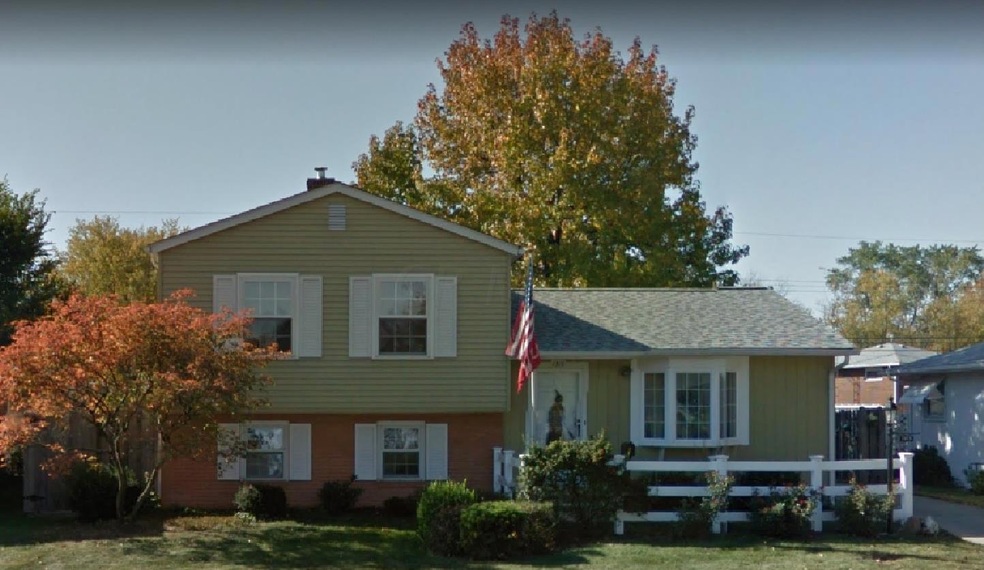 1319 Fowler Dr, Columbus, OH 43224 - photo 1