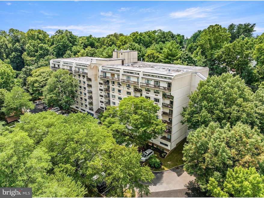 Crum Creek Valley Condominiums unit 3D, Wallingford, PA 19086 - photo 1