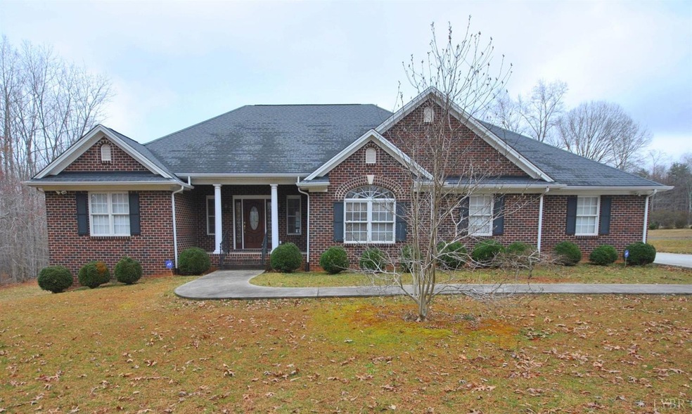 361 Kentmoor Farm Rd, Madison Heights, VA 24572 - photo 1