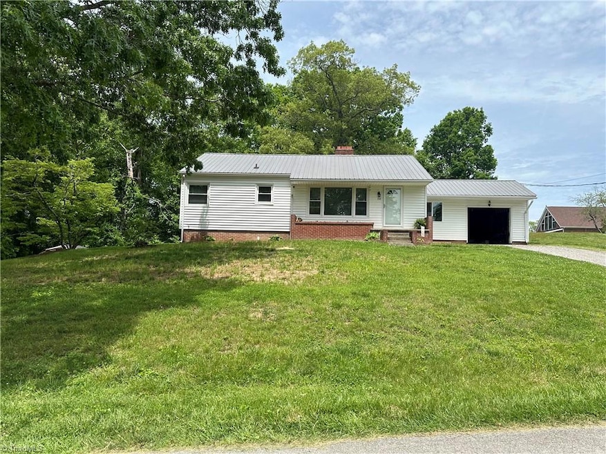 Sold $200,000 • Co-Listing Agent