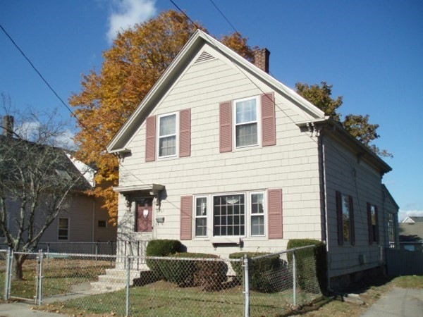 61 Hutchinson St, Franklin, MA 02038 - photo 1
