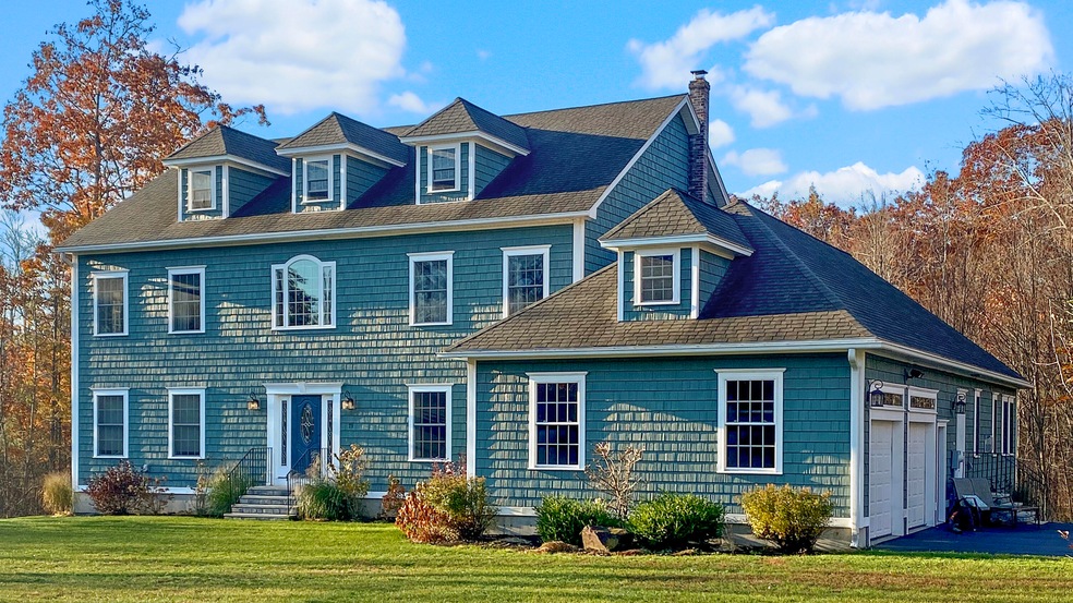 79 Payeur Cir, Sanford, ME 04073 - photo 1