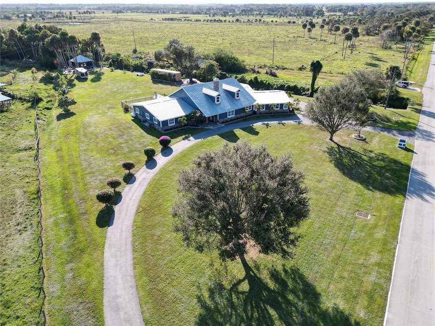 2534 SW 28th St, Okeechobee, FL 34974 - photo 1