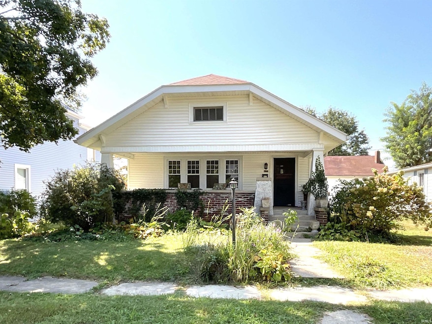 225 N Montgomery St, Spencer, IN 47460 - photo 1