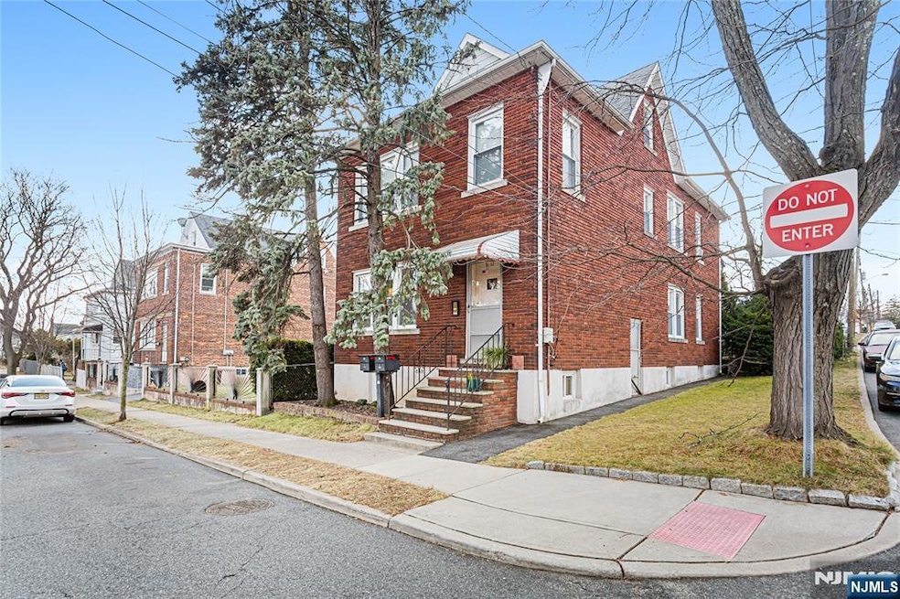 17 Oregon St, Clifton, NJ 07011 - photo 1