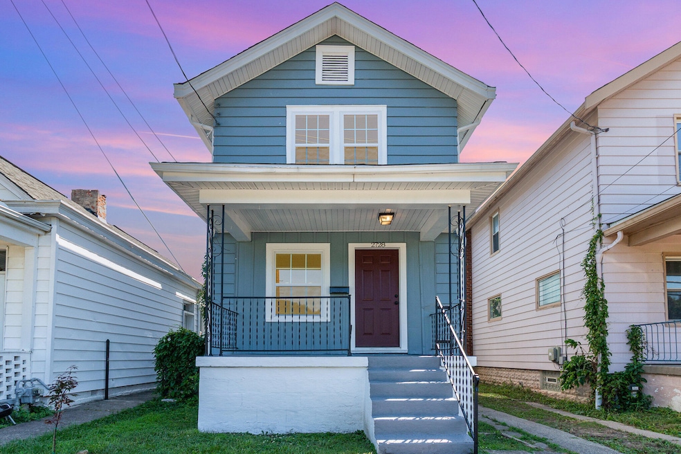 001_2728_latonia_avenue_39-edit2_415