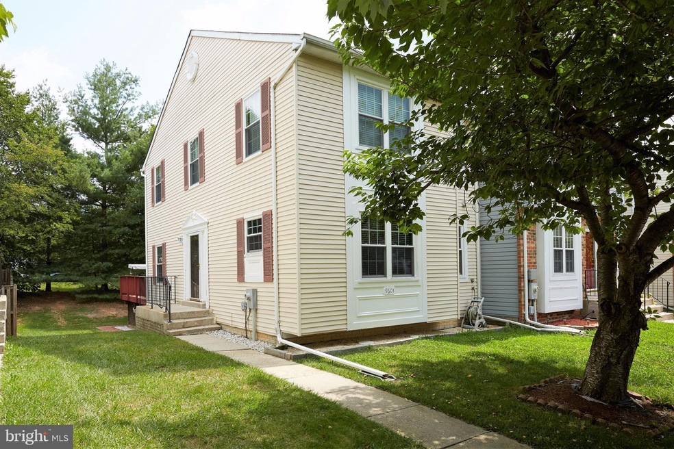 9601 Donnan Castle Ct, Laurel, MD 20723 - photo 1