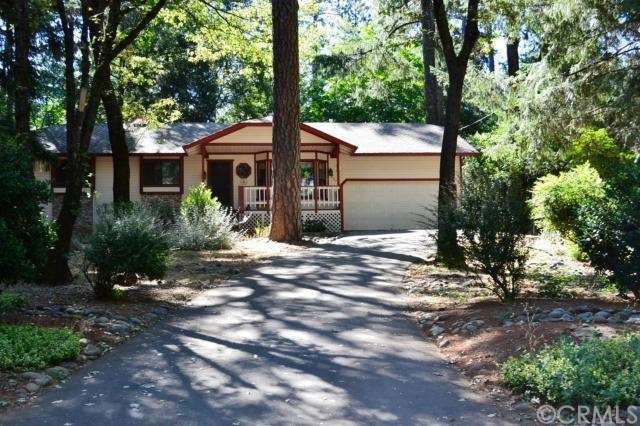 Lovely home nestled amongst the trees on a quiet s