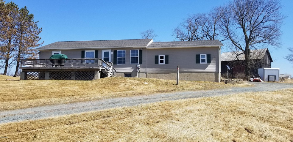 498 Bidwell Hill Rd, Lake Ariel, PA 18436 - photo 1